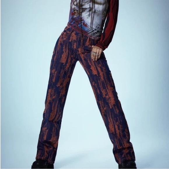 Sold Out Jaded London Y2K Boyfriend Straight Jeans in Indigo Orange Distressed - Picture 4 of 13